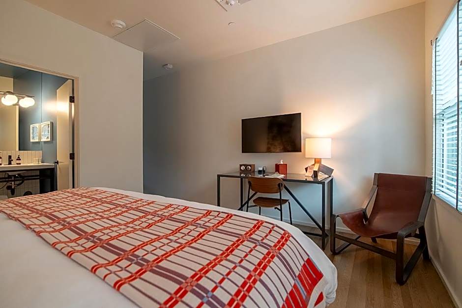 Talbot Commons Hotel
