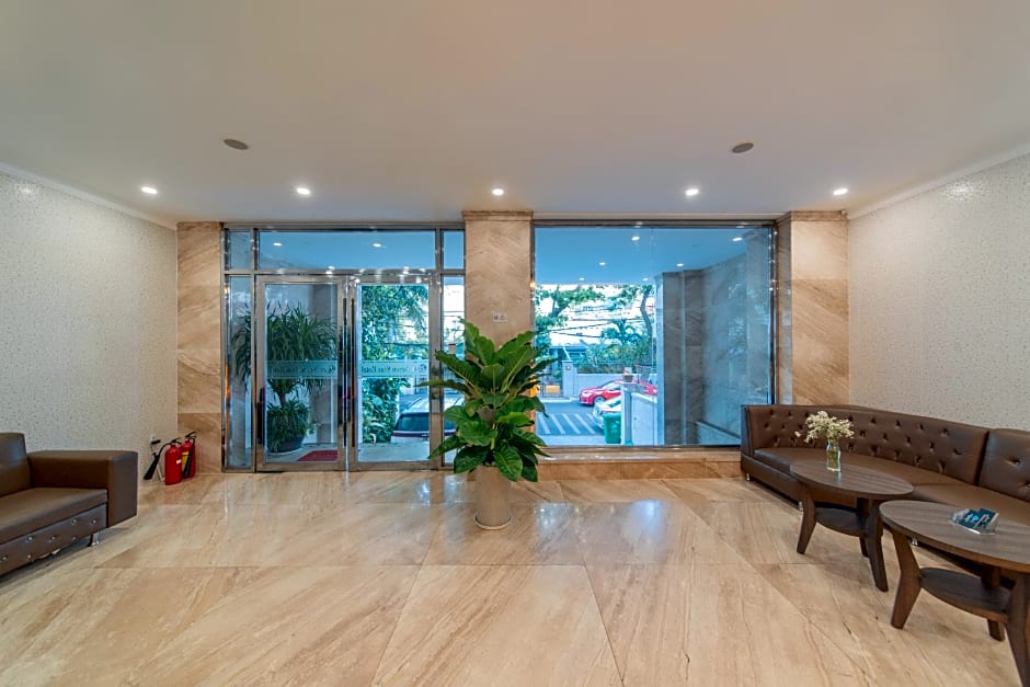 Seven Seas Hotel and Apartment