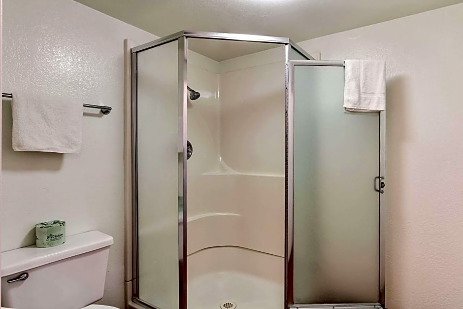 Motel 6-Salinas, CA - South - Monterey Area