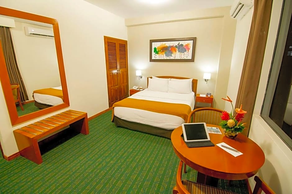 El Dorado Classic Hotel