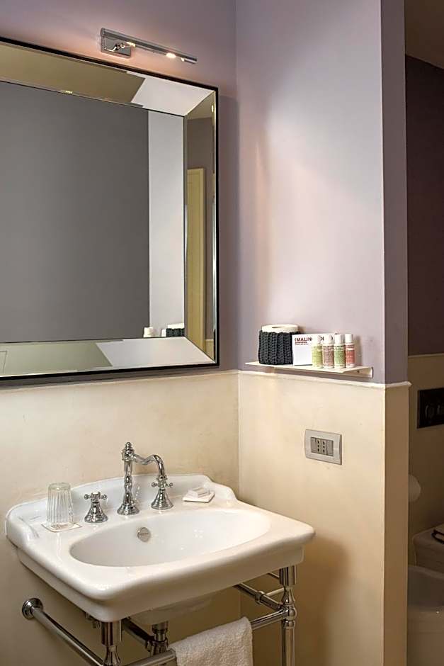 The Fifteen Keys Hotel