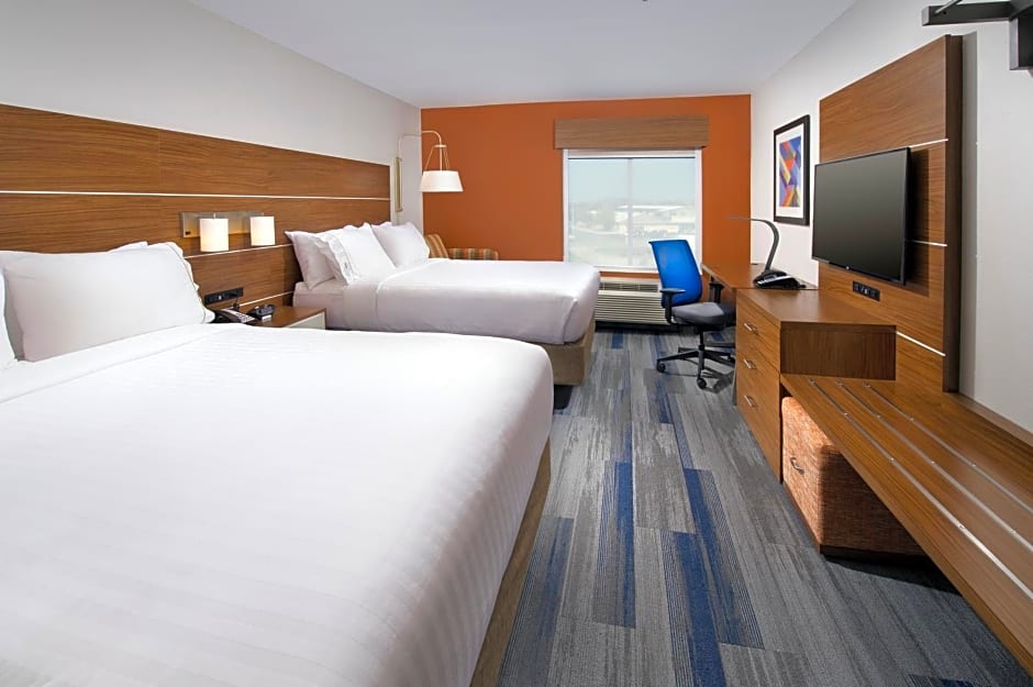 Holiday Inn Express & Suites New Braunfels