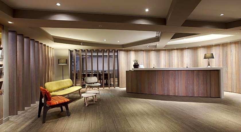 Royal Inn Taipei Linsen - Huashan 1914 Creative Park