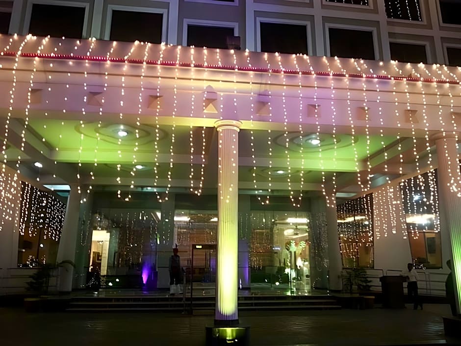 Hotel Saffron Kiran
