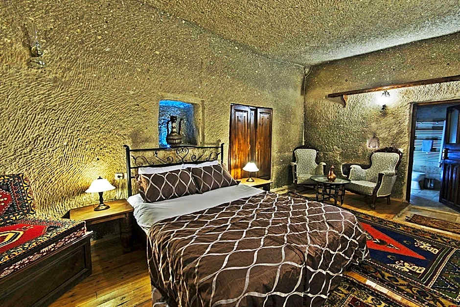 Antique Terrace Suites
