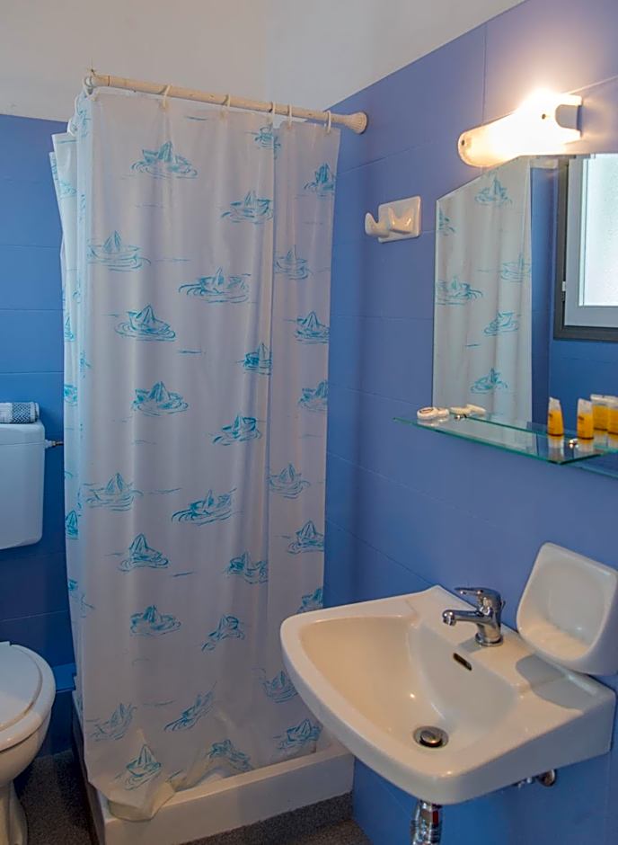 Ostria Hotel & Apartments