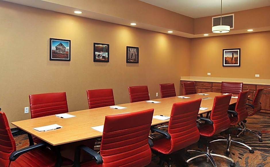 Homewood Suites By Hilton West Fargo/Sanford Medical Center