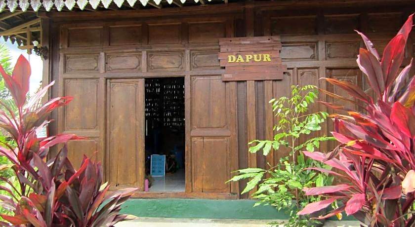 Balkondes Bumiharjo (Kampung Dolanan)