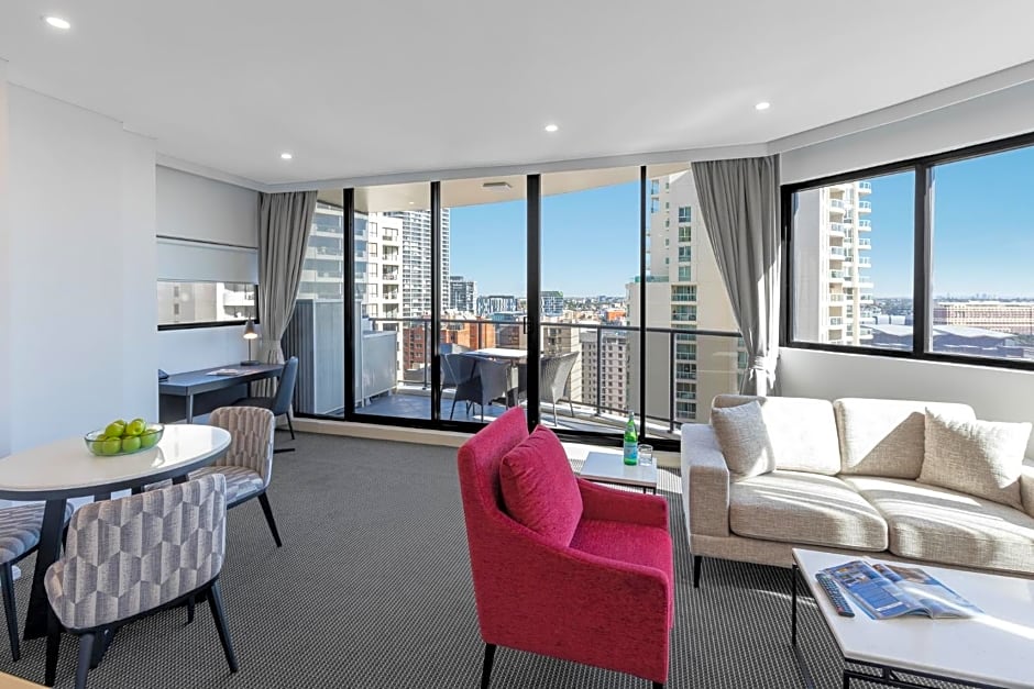 Meriton Suites Kent Street