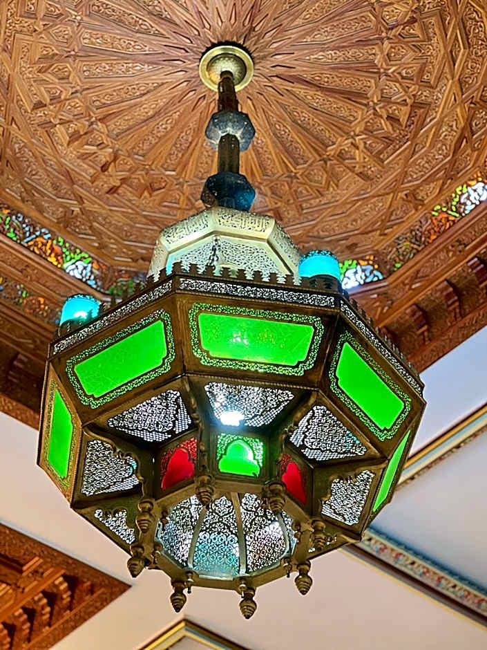 Majliss Hotel Downtown