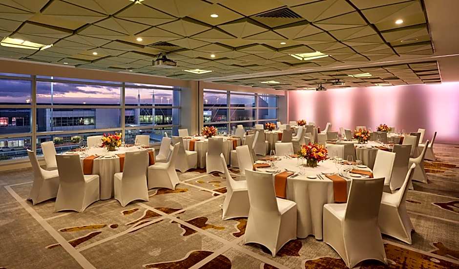 Parkroyal Melbourne Airport