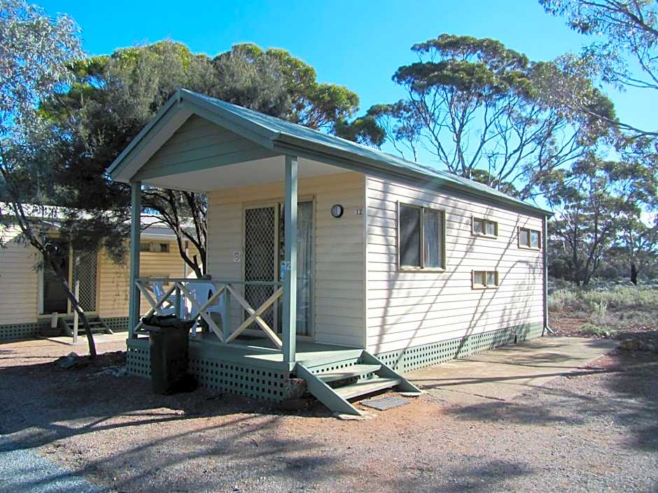 Acclaim Gateway Tourist Park