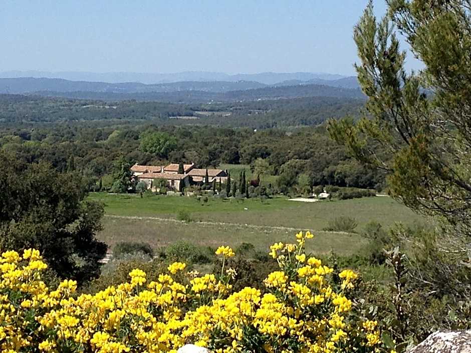 Mas de la Rivoire B&B