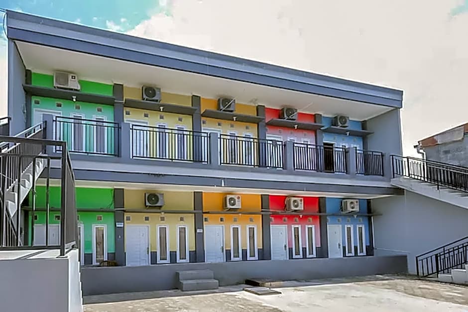 RedDoorz @ Pelangi Guest House Balikpapan