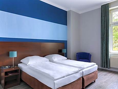 Double Room for 4 guests with Extra Bed