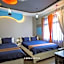 Ken's Backpackers Hotel