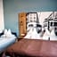 Levy's Rooms & Breakfast
