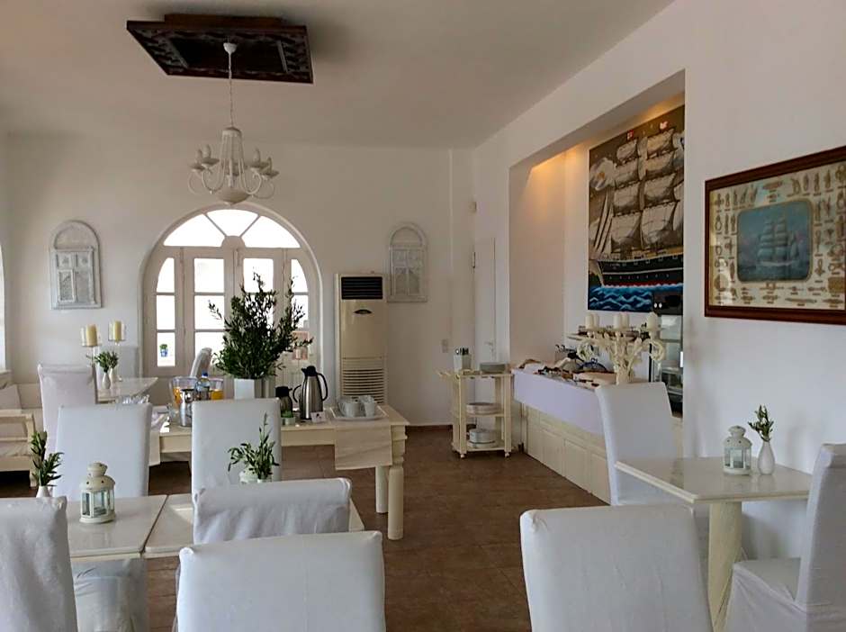 Porto Scoutari Romantic Hotel