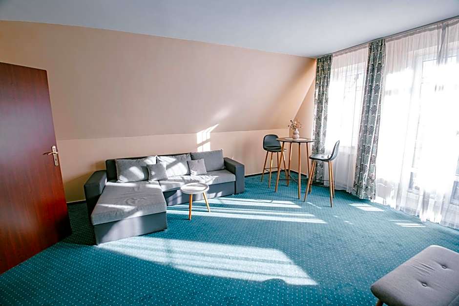 Greenwood hotel