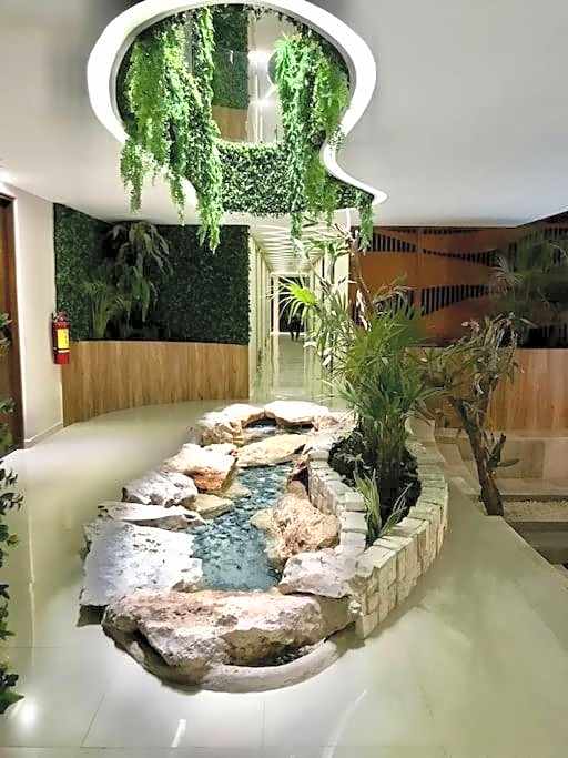 012 Modern Studio Luxurious Condo Wifi 100 Mb