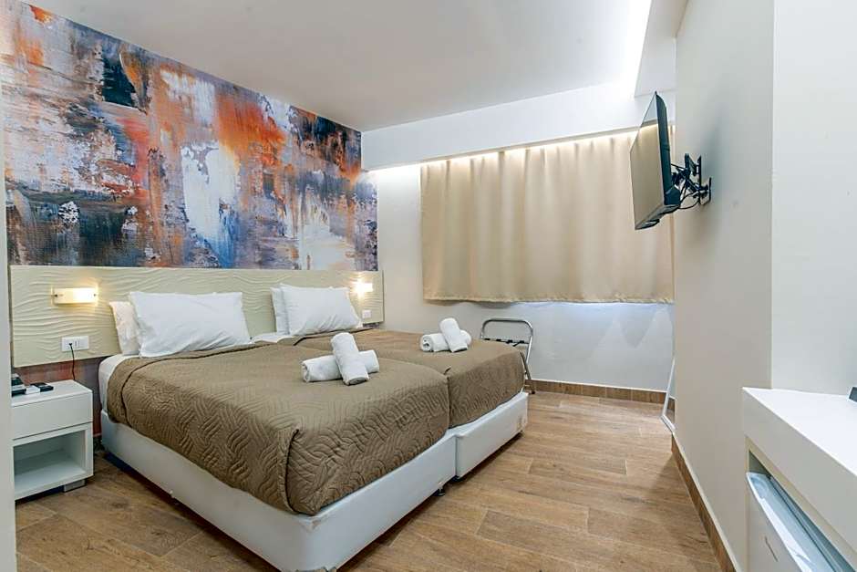 Sunny Days Hotel