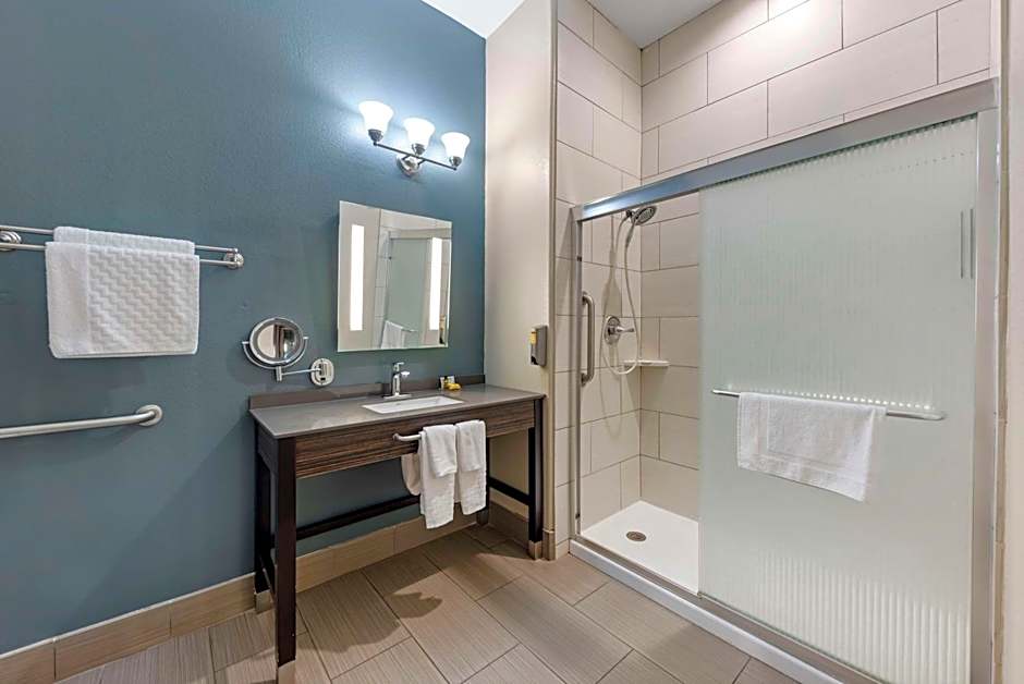 Best Western Plus Pflugerville Inn & Suites