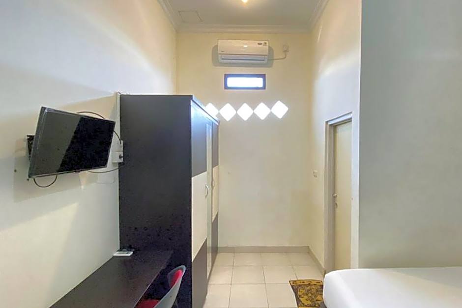 RedDoorz Syariah @ Jalan Jendral Sudirman Pekanbaru