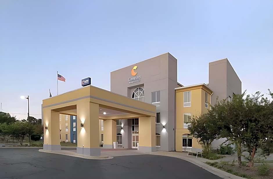 Comfort Inn & Suites Ruston-East
