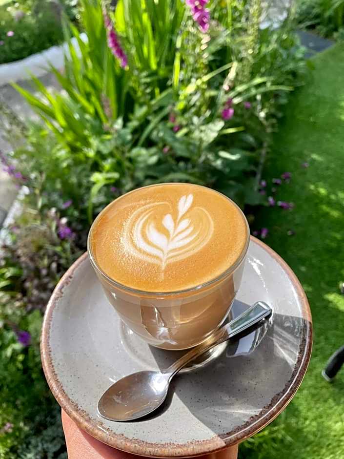 St. Davids Cross Hotel