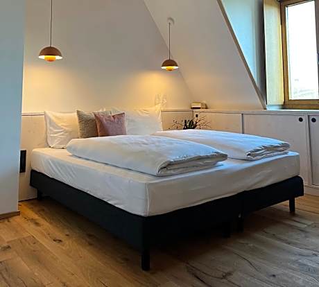 Family Room with Lake View