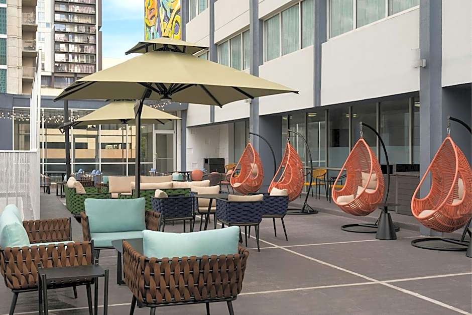Fairfield by Marriott Inn & Suites Houston Downtown