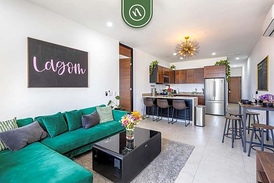 Amazing 2BR Condo with Rooftop pool - BBQ