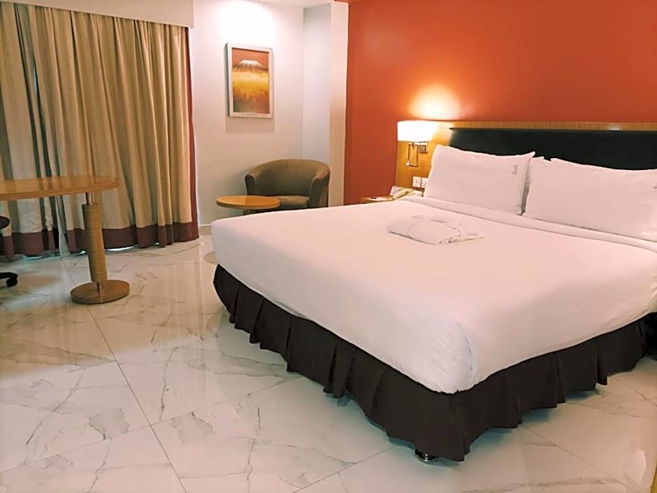Holiday Inn Dar Es Salaam By IHG