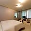 Goodstay Grand Motel Chuncheon