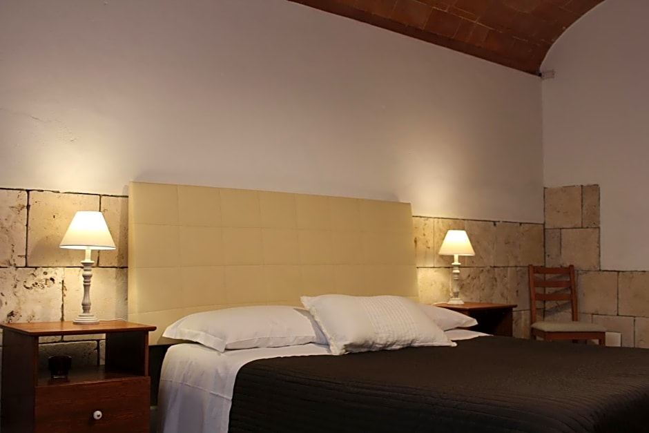 Bed & Tower