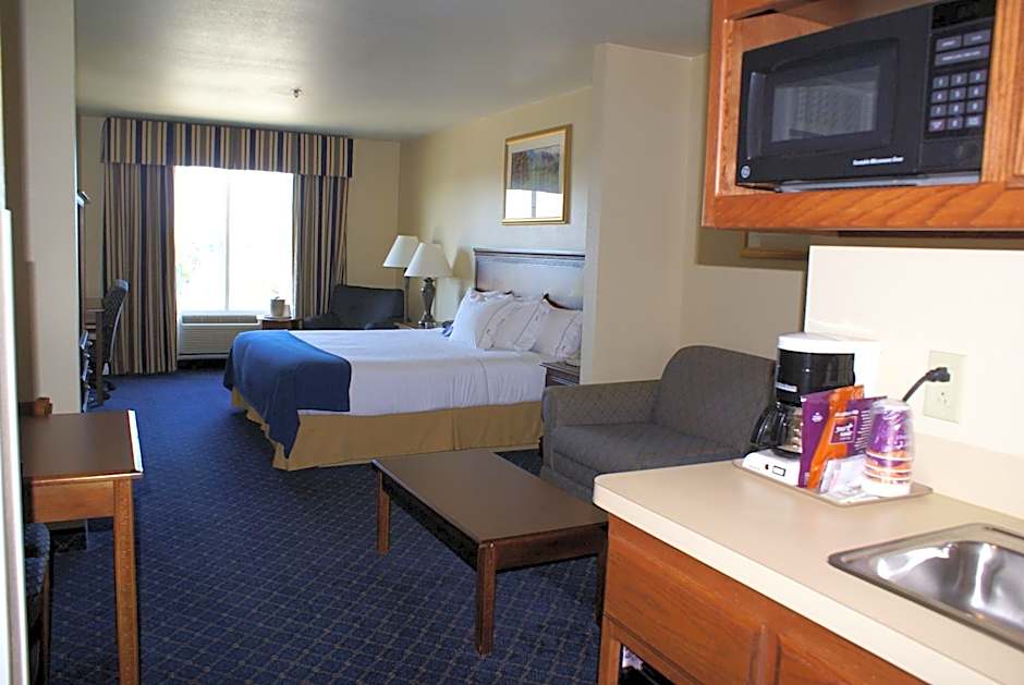 Holiday Inn Express Hotels & Suites Mountain Home By IHG