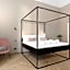 Q71 TIMELESS SUITES