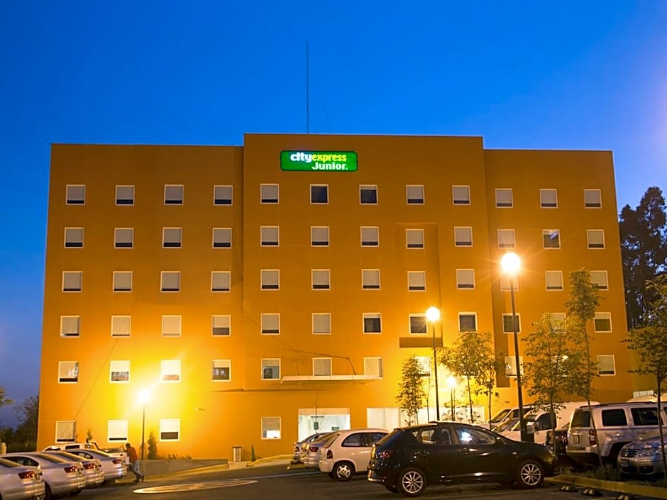 City Express Junior by Marriott Puebla FINSA