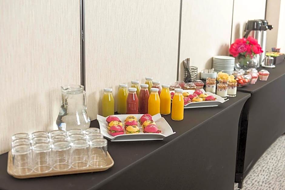 Holiday Inn Express Santiago Las Condes By IHG