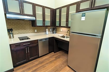 King Studio Suite