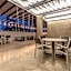 L104 New Studio apt 2Bdrm 1bath fits 6 AC Rooftop L104 New Studio apt 2Bdrm 1bath fits 6 AC Rooftop