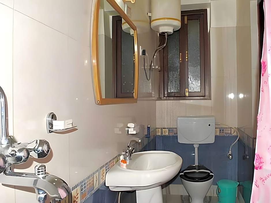 Hotel Royal Residency