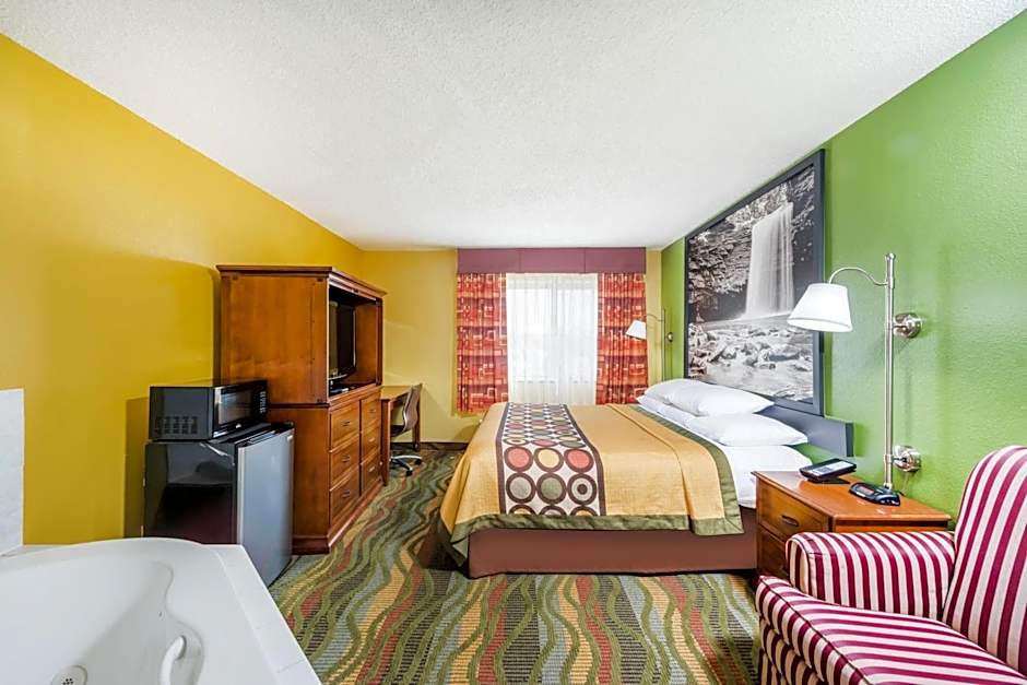 Super 8 by Wyndham Jacksonville