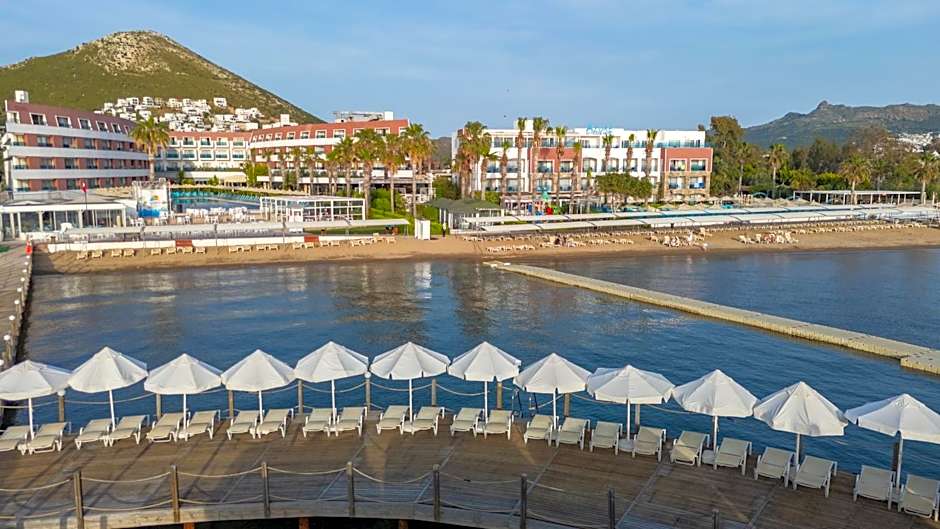 Azure By Yelken Hotel