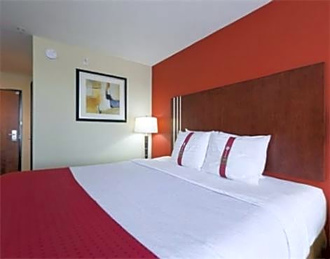 Holiday Inn Austin North By IHG