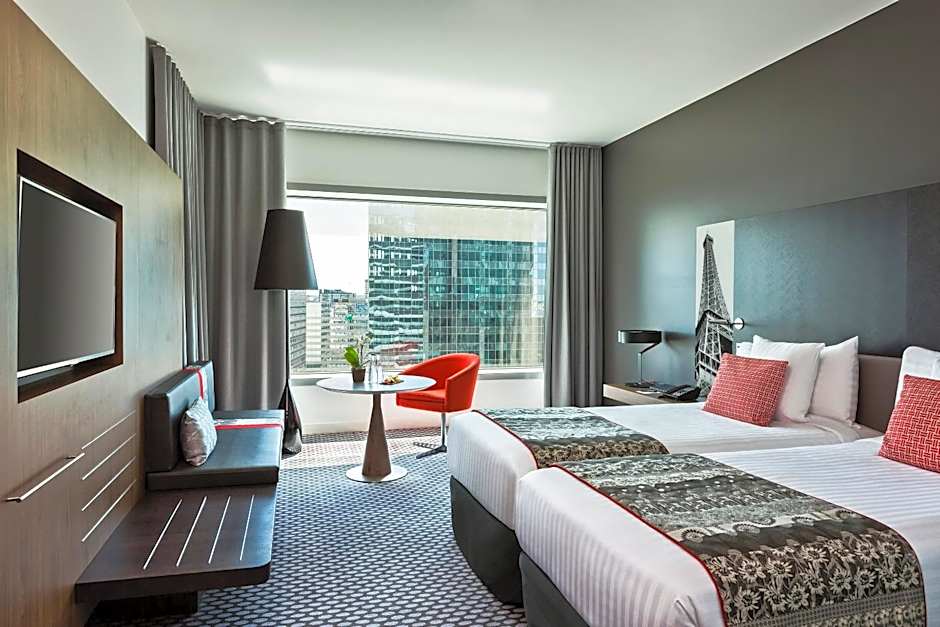 Melia Paris La Defense