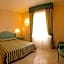 Hotel Riviera 3 Stelle con piscina estiva gratuita e garage a pagamento