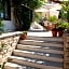 Notis Hotel