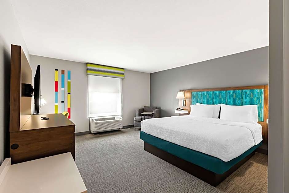 Hampton Inn By Hilton & Suites Canton