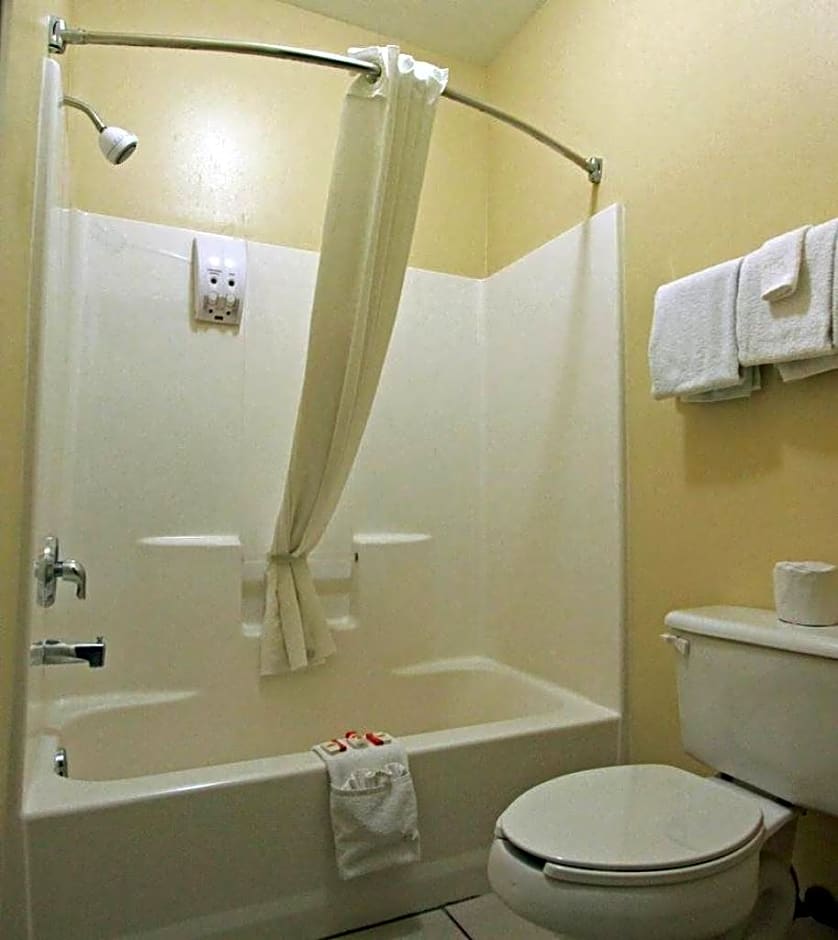 Texas Inn & Suites McAllen